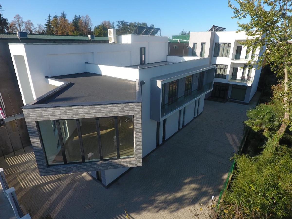 Guest House Prague Zugdidi Exterior photo